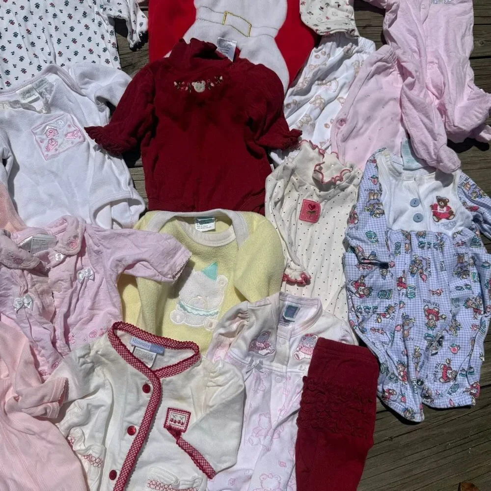 Vintage Baby Clothing Lot 0-3 Months Mixed Brands Sleepers Outfits